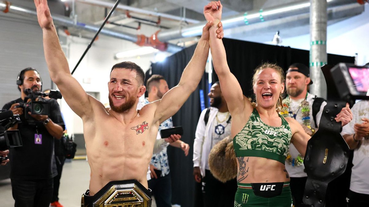 BulletBet's tweet image. I gave you Michael Venom ML (+145)  💵💵
I gave you Merab ML vs Umar (+245) 💵💵
I gave you Jiri ML vs Hill (-115) 💵💵
68-14 Max Run, 25-5 Last 30 UFC Maxes- The Best Run On #GamblingX 
Like the Tweet, RT the Tweet, and Reply Below to get my UFC Max Tonight 💫
#UFC314 #UFC