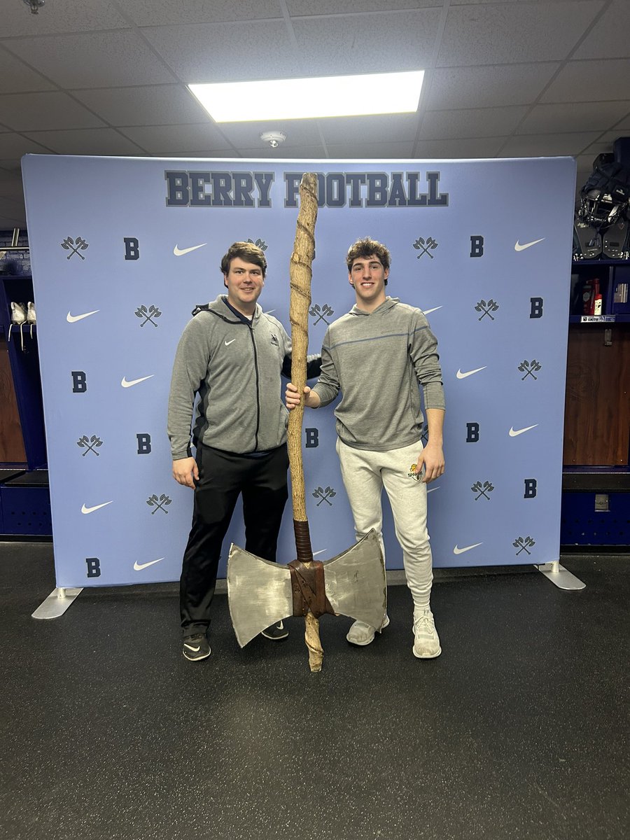 AJ Weissenburg (@ajweissenburg) on Twitter photo Had an amazing meeting with <a href="/CoachMaxJames/">Coach Max James</a> yesterday! The campus is absolutely gorgeous and the football program is top notch. The facilities are incredible, and the overall atmosphere of the campus is unmatched . <a href="/BerryFootball/">Berry Football</a> Had an amazing meeting with <a href="/CoachMaxJames/">Coach Max James</a> yesterday! The campus is absolutely gorgeous and the football program is top notch. The facilities are incredible, and the overall atmosphere of the campus is unmatched . <a href="/BerryFootball/">Berry Football</a>