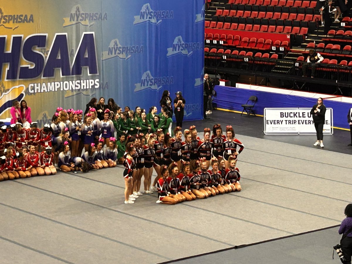 The Cadets place 5th at the NYSPHSAA championships. 

✔️MCPSAC Champs 
✔️Section V Champs 🧱
✔️Top 5 Class A NYS

Great season Hilton, you’ve made us proud! #WeAreHilton 📣🍎