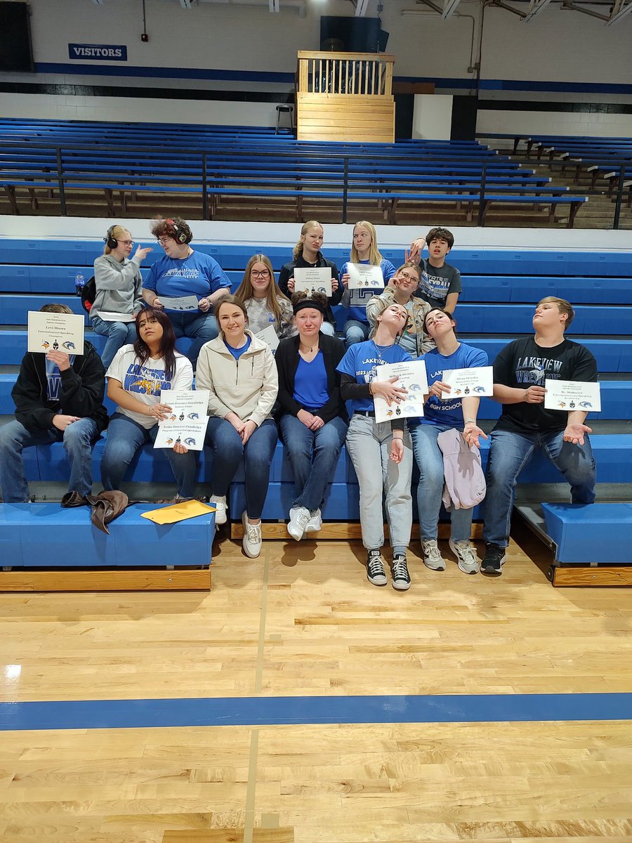 LAKEVIEW_speech's tweet photo. MARCH 8th: TRIANGULAR @ Twin River

Individual results:
Gatsby OID: 🥇 CHAMPS
Elizabeth Miller: 🥇 Poetry CHAMP
Levi Moore: 🥇 Entertainment CHAMP
Alena Hruska: 🥈 in Humorous
Bo Mahoney: 🥈 in Extemp
Elizabeth &amp; Alena: 🥉 in Duet

…&amp; MANY more awards!!!! 

#lakeviewvikes https://t.co/wN9stmWaZk