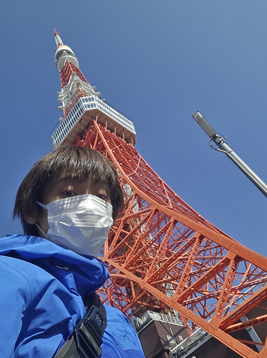 yoshidahisanori's tweet photo. 朝から東京タワーにやってきました! #metamateグランプリ の司会をさせていただくのですが、 #matame で今日は200人だけ入れるそうですが、誰かフォロワーで見てくれる人いるかな…?! https://t.co/dYUetiQ0OF