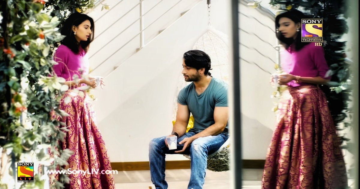 MJRocks_23's tweet photo. The show #KuchRangPyaarKeAiseBhi has forever changed #EricaFernandes @IamEJF's ๐life; u should be 4ever g4ful in ur whole life. #KRPKAB #DevAkshi #DevrathDixit #SonakshiBose #MissKhargosh #9YearsOfKRPKAB Pls do come back with #ShaheerSheikh @Shaheer_S #MrObhodro ๐ฐ https://t.co/hxH0c4UEF2