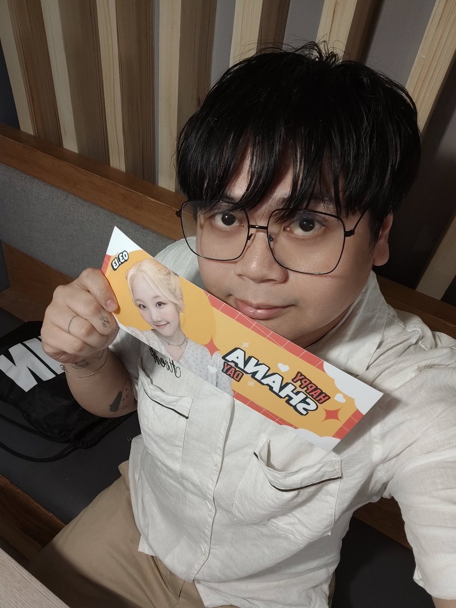 haeunlumi's tweet image. Thank you for yesterday Lapis! 💛✏️