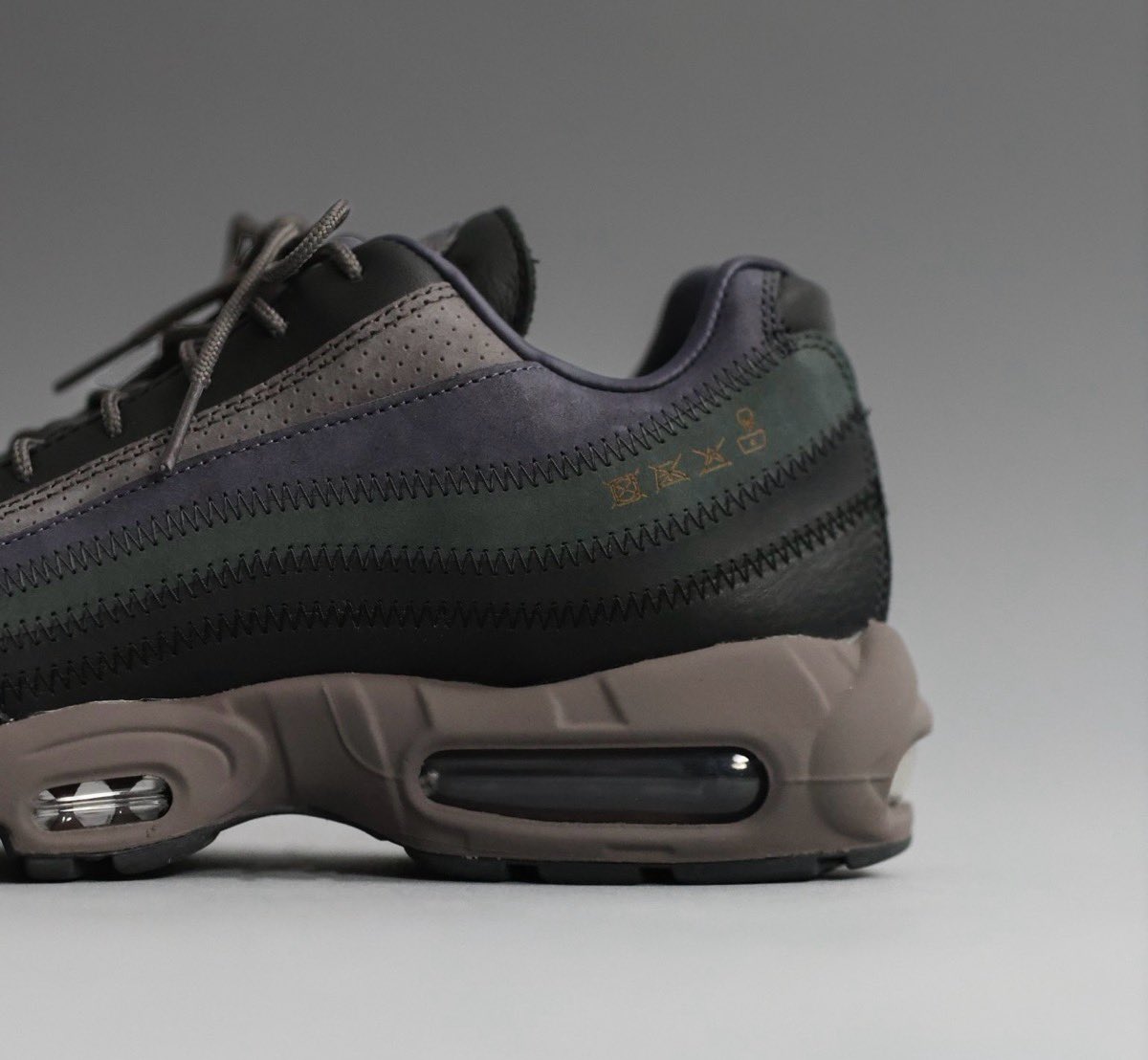 アママニエール Nike Air Max 95 Diffused Taupe