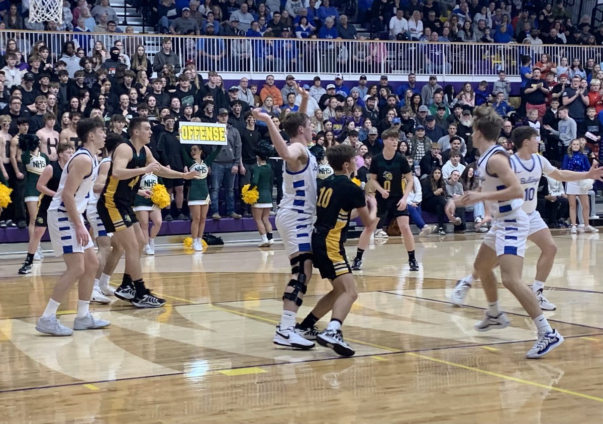 Sectional Championship
End of 3rd Quarter

Knights - 38
Bulldogs - 39