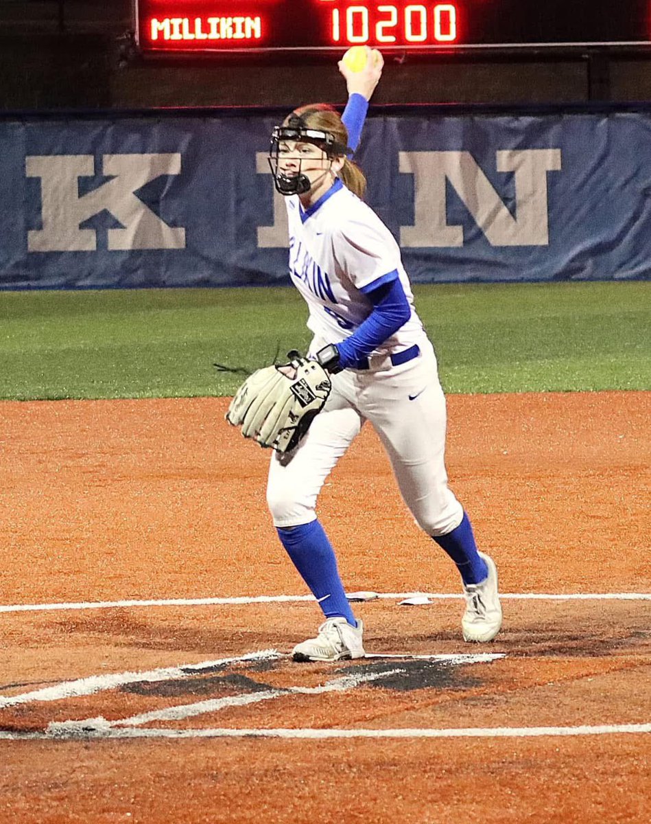 Missouri Bombers 18u Gold Veselske/Roth tweet media