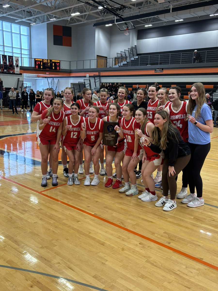 Girls 🏀 wins a THRILLER 72-69 in OT and is ST🅰️TE BOUND! Congratulations Warhawks‼️