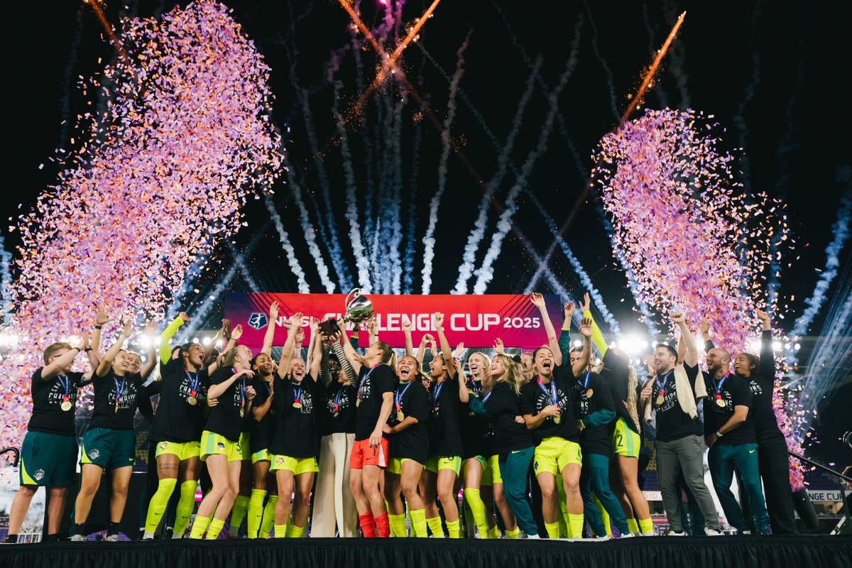 giraldez_jona's tweet photo. NWSL Challenge Cup Champions!
Thanks to all the fans who came to the stadium to support the team. A wonderfull 2025 is coming. We need you! 🏆 https://t.co/MANdDQS6ME
