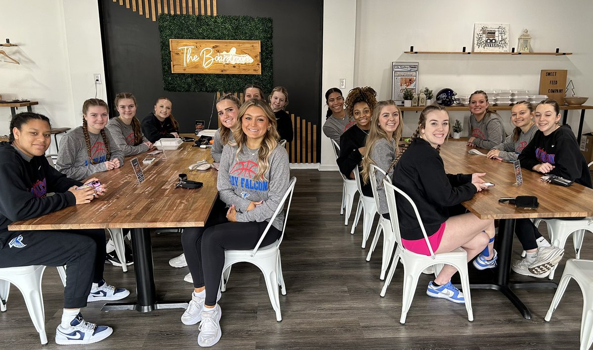 Thanks to the Sweet Feed Company for feeding us this afternoon!!