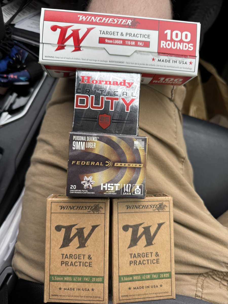 solacesaga's tweet image. When I get birthday money from my mom (oh yeah yesterday was my birthday)