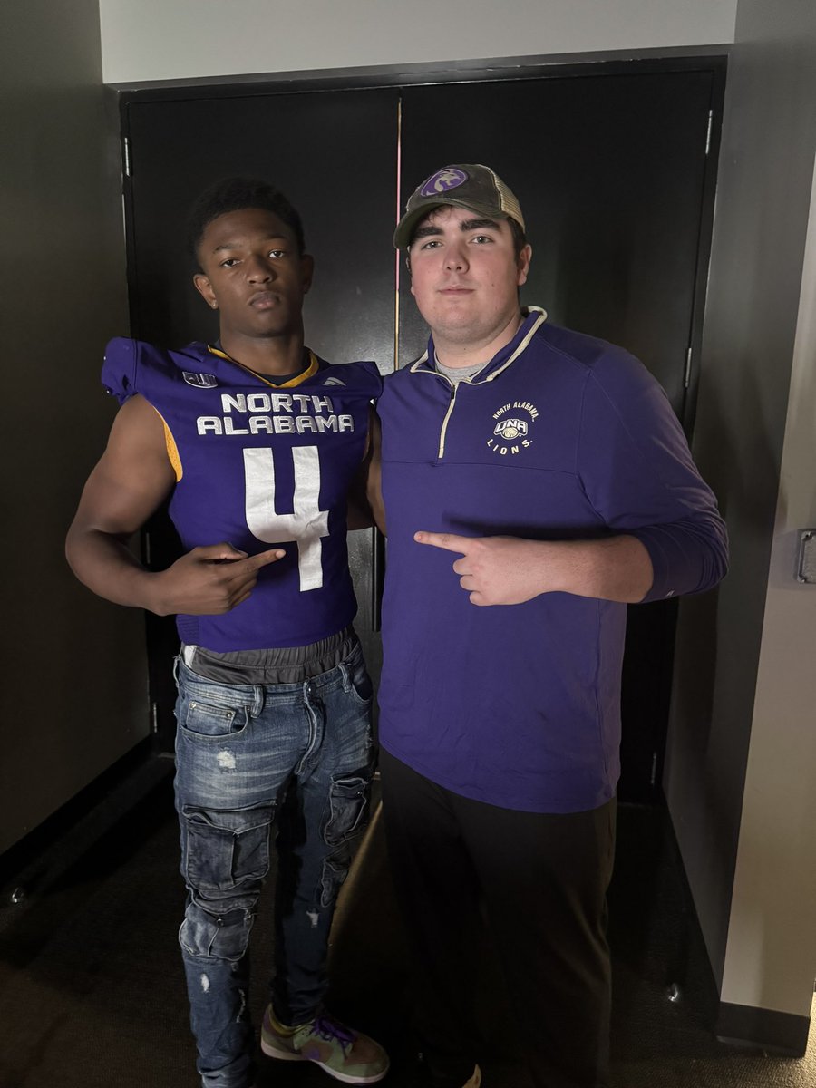 MarQuaVious “Q4” McNeal (@quamcneal1) on Twitter photo Had a great time at <a href="/UNAFootball/">North Alabama Football</a> Jr Day🦁 Thanks for having me <a href="/Ben_HamnerUNA/">Ben Hamner</a> <a href="/WillComerUNA/">Will Comer</a> <a href="/DeLockett/">Coach De'Von Lockett</a> <a href="/CoachBO__/">Brian Owens</a> <a href="/BrentDearmon/">Brent Dearmon</a> Had a great time at <a href="/UNAFootball/">North Alabama Football</a> Jr Day🦁 Thanks for having me <a href="/Ben_HamnerUNA/">Ben Hamner</a> <a href="/WillComerUNA/">Will Comer</a> <a href="/DeLockett/">Coach De'Von Lockett</a> <a href="/CoachBO__/">Brian Owens</a> <a href="/BrentDearmon/">Brent Dearmon</a>