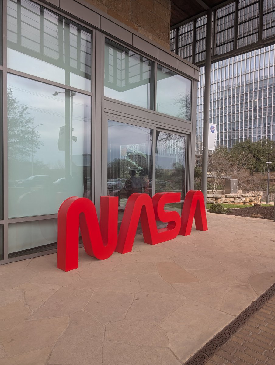 proidiot's tweet image. NASA has an event with checking out at Austin Central Library #sxsw