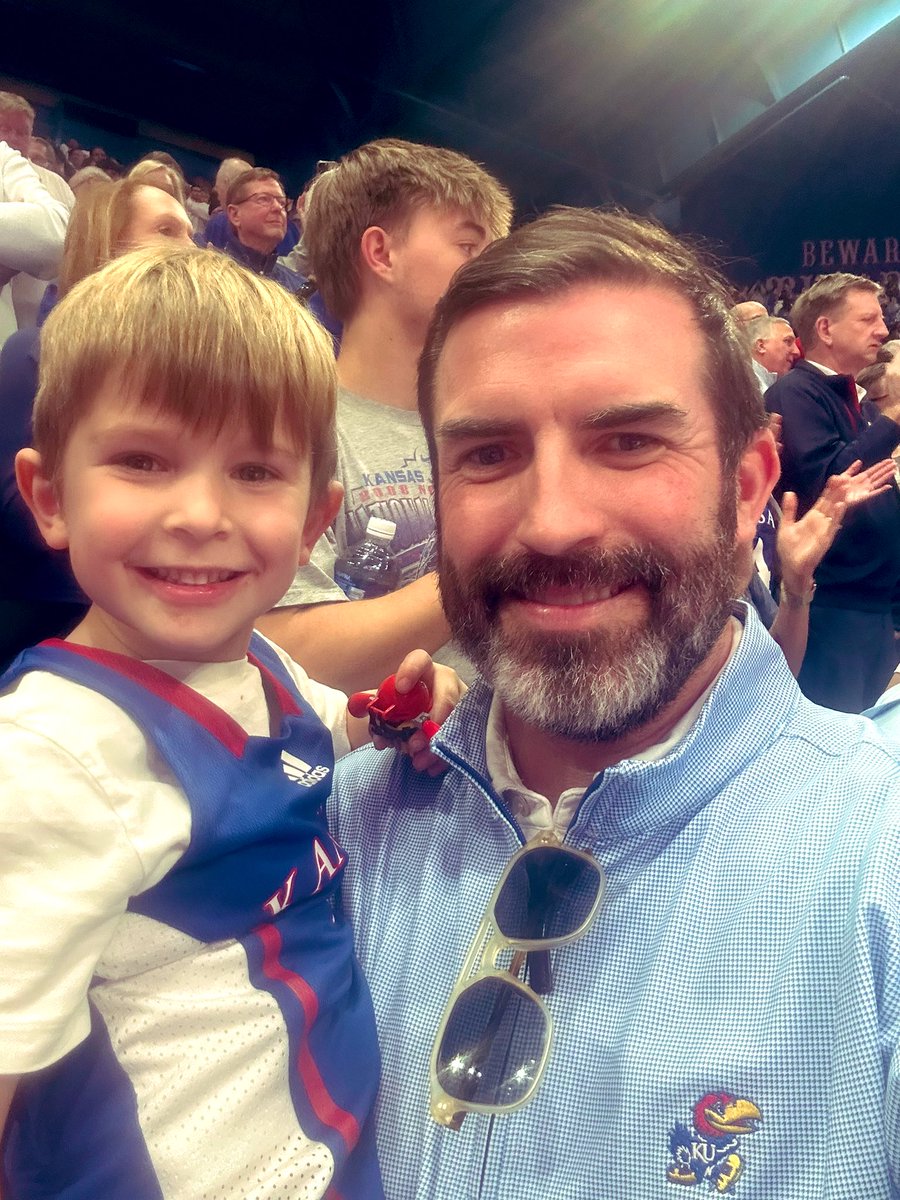 wcjones2's tweet photo. Rock chalk! #kufanpix https://t.co/53fz2Zmtl4