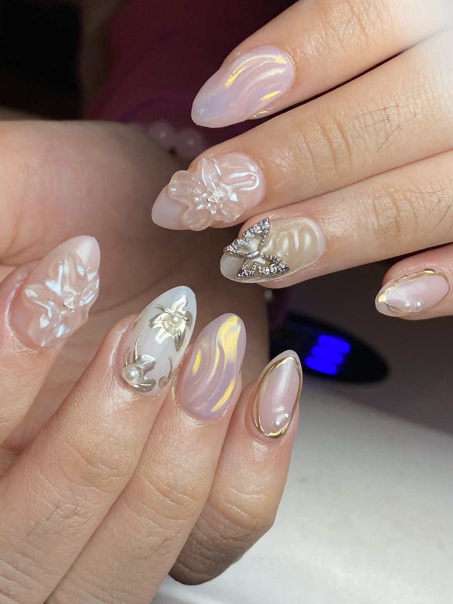 olivianast's tweet image. Siapa tau ada yang bingung mau bikin nail art dimana, boleh mampir ke Penyihir Kuku🤗 #nailartjogja #nailart