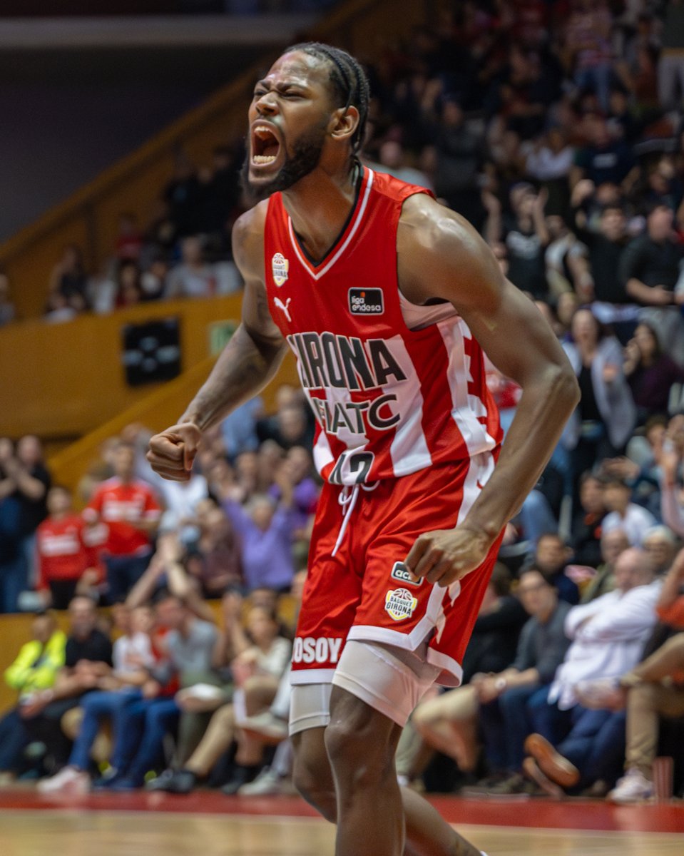 El grito de Aljami Durham, el grito de Girona ❤️

#LigaEndesa | <a href="/BasquetGirona/">Bàsquet Girona</a> | <a href="/aldurham01/">Aljami Durham</a>