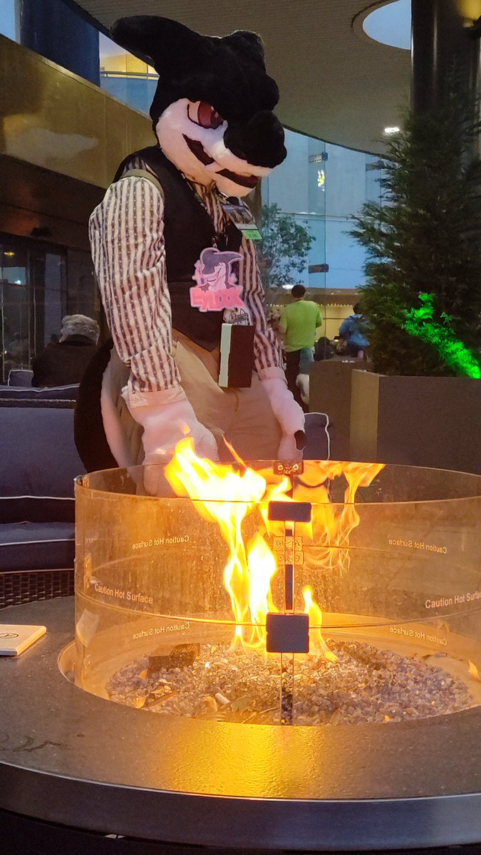 Enjoying the warmth of the fires at #furthemore2025 having a fantastic con so far and looking forward to more dancing tonight!