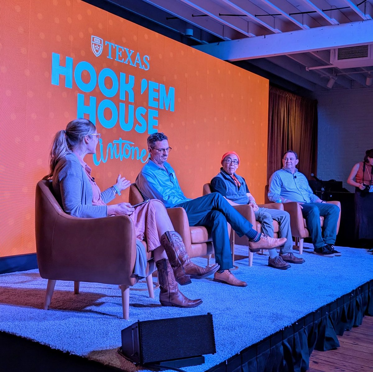 Had fun speaking at the ⁦<a href="/UTAustin/">UT Austin</a>⁩ Hook ‘Em House as part of ⁦<a href="/sxsw/">SXSW</a>⁩ on the topic of AI+energy. 

In the near term AI exacerbates strain on the grid and in the long term it accelerates the development of solutions. 

CC: ⁦<a href="/WebberEnergy/">Webber Energy Group</a>⁩