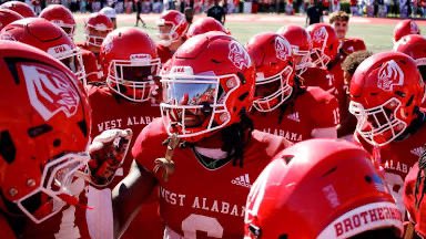 Dylan Philpott (@dphilpott_2027) on Twitter photo AGTG!!! Extremely Blessed to Receive A Offer from West Alabama!!! <a href="/_CoachHamp400/">C.J. Hampton</a> <a href="/CoachYeah/">Scott Cochran</a> <a href="/byron_devinner/">Byron De'Vinner</a> <a href="/_SouthernXpress/">Southern Xpress Inc Foundation</a> <a href="/gobigrecruiting/">Go Big Recruiting</a> <a href="/HallTechSports1/">Hall-Tech Sports</a> <a href="/MaxPreps/">MaxPreps</a> <a href="/On3Recruits/">On3 Recruits</a> <a href="/On3sports/">On3</a> <a href="/AL6AFootball/">Alabama6AFootball</a> <a href="/Alabama_Varsity/">Alabama Varsity</a> <a href="/RecruitsAlabama/">Alabama Recruits</a> <a href="/bgillilandUWA/">Brett Gilliland</a> <a href="/uwa_football/">West Alabama FB</a> AGTG!!! Extremely Blessed to Receive A Offer from West Alabama!!! <a href="/_CoachHamp400/">C.J. Hampton</a> <a href="/CoachYeah/">Scott Cochran</a> <a href="/byron_devinner/">Byron De'Vinner</a> <a href="/_SouthernXpress/">Southern Xpress Inc Foundation</a> <a href="/gobigrecruiting/">Go Big Recruiting</a> <a href="/HallTechSports1/">Hall-Tech Sports</a> <a href="/MaxPreps/">MaxPreps</a> <a href="/On3Recruits/">On3 Recruits</a> <a href="/On3sports/">On3</a> <a href="/AL6AFootball/">Alabama6AFootball</a> <a href="/Alabama_Varsity/">Alabama Varsity</a> <a href="/RecruitsAlabama/">Alabama Recruits</a> <a href="/bgillilandUWA/">Brett Gilliland</a> <a href="/uwa_football/">West Alabama FB</a>