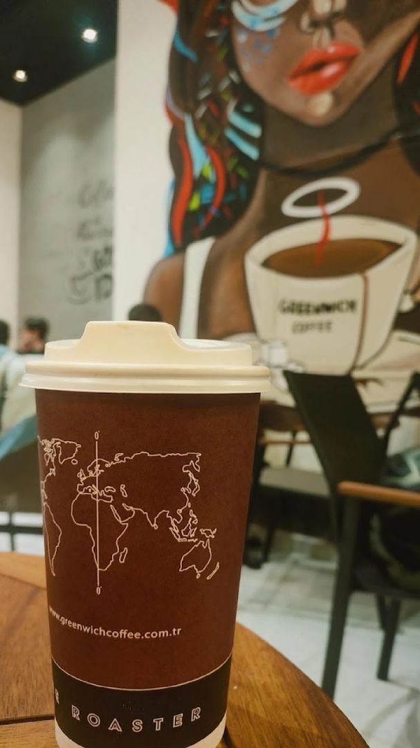cosyworker's tweet photo. Sakin bir çalışma ortamı ve mis gibi kahve kokusu mu arıyorsun? Greenwich Coffee, Eyüp Park AVM’de seni bekliyor! ☕✨

💻 Öğrenciler ve uzaktan çalışanlar için huzurlu bir atmosfer sunan bu mekanda, lezzetli kahveler eşliğinde dersine odaklanabilir ya da işlerini halledebilirsin.

Daha fazla bilgi ve kullanıcı değerlendirmesi için Cosyworker App'te inceleyin🔎