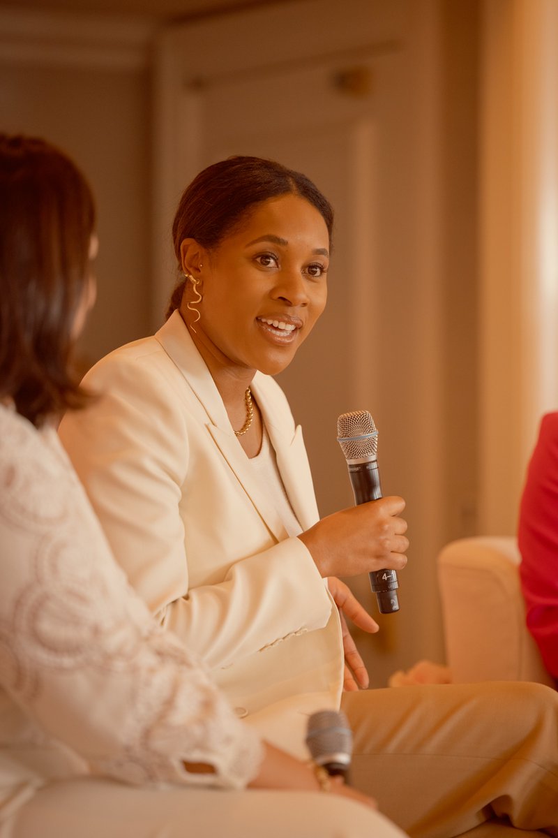 WhyNotFdn's tweet image. Happy #InternationalWomensDay 💐
Today and every day we’re honored to celebrate the strength, resilience and leadership of women around the world.
Led by @ninawestbrook, we’re inspired by her unwavering dedication to empowering women and creating spaces where they can thrive.