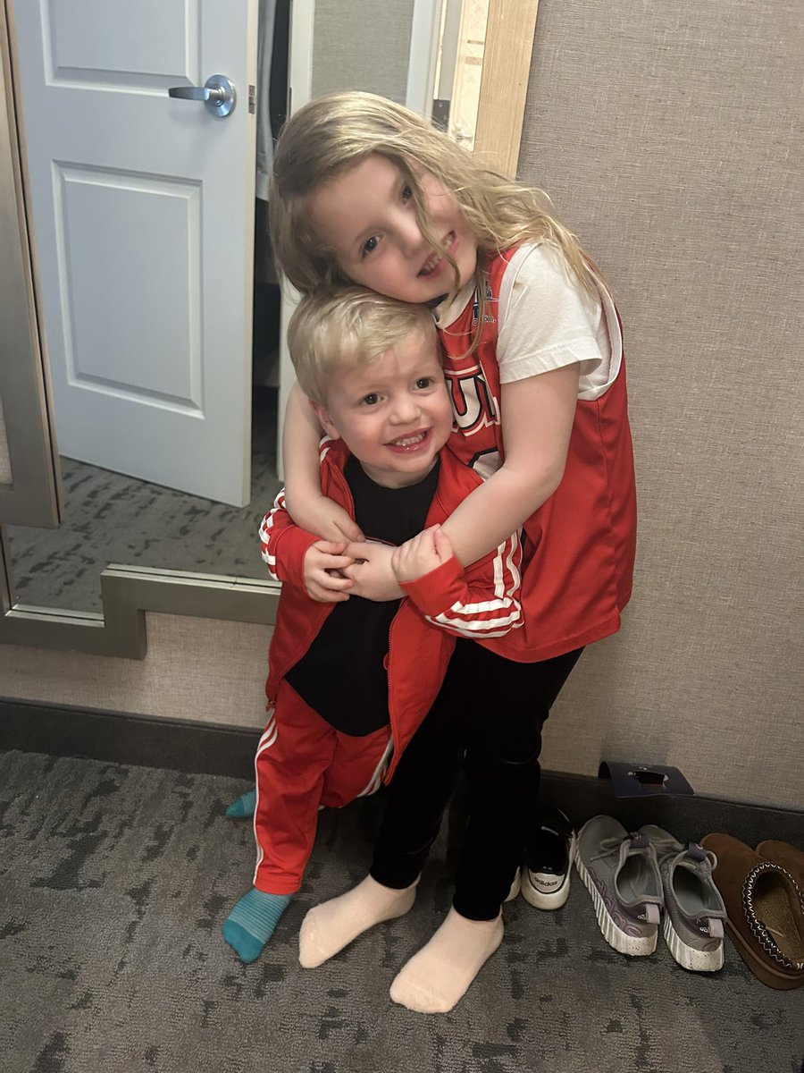 The squad has arrived #RollCougs