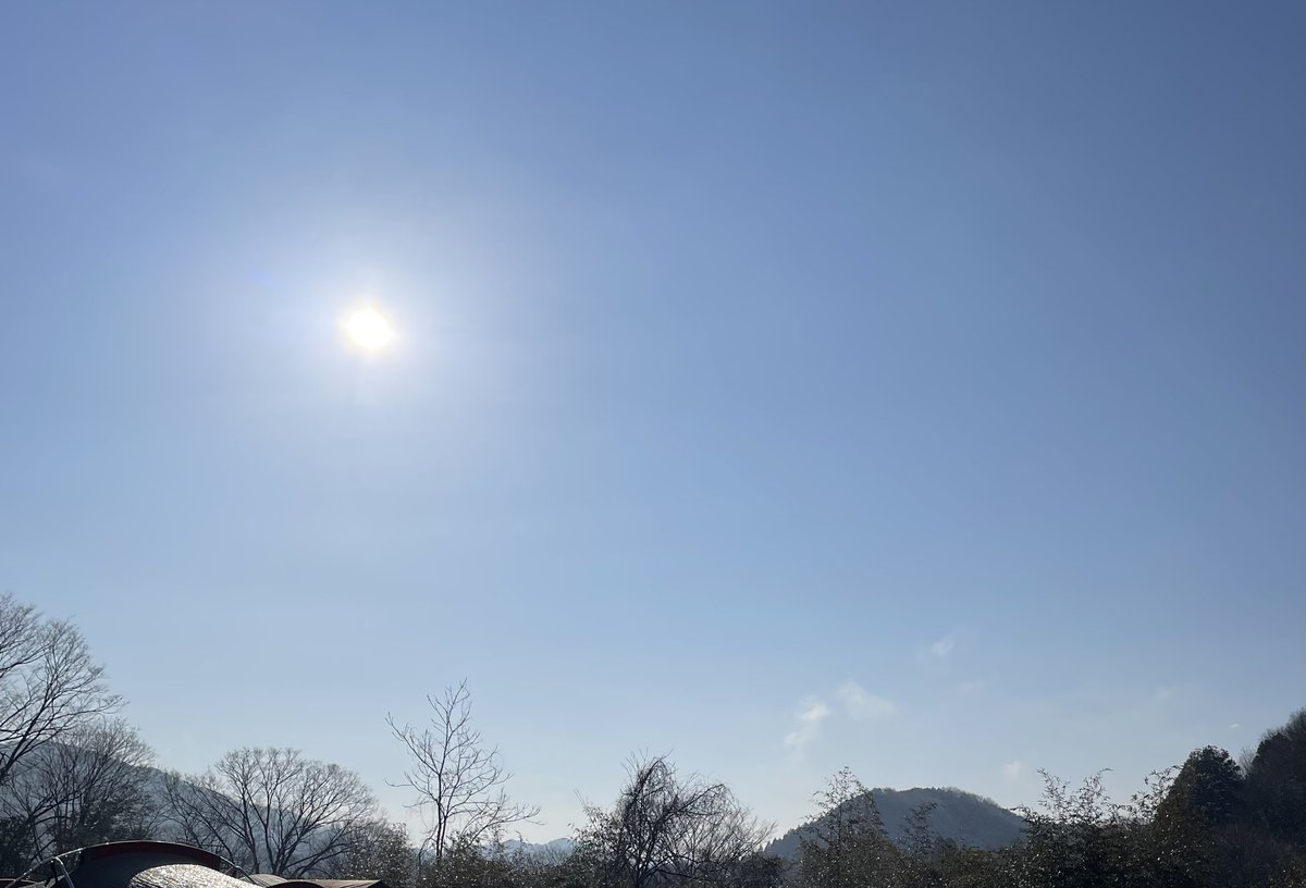 jin_kusha's tweet photo. 夜中に雪も止んで、朝はスッキリだ。 https://t.co/CoWm9Xz909