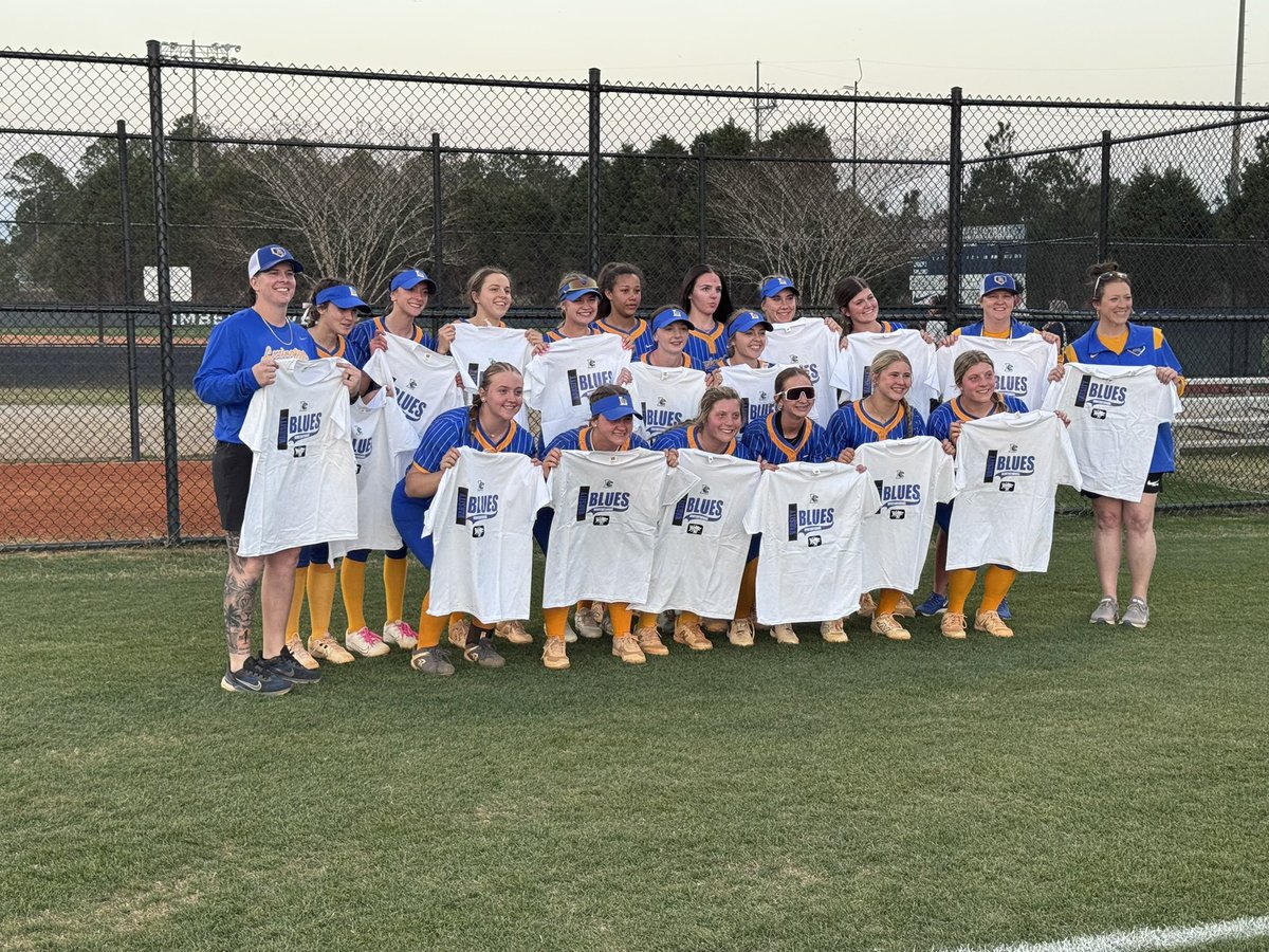 Congratulations ladies!! 2025 Varsity Blues Invitational Champions!!