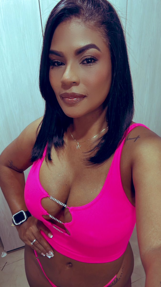 NATINCOL's tweet photo. Feliz día para las más bellas nosotras las mujeres ❤️❤️ https://t.co/dpoTAYgFAw https://t.co/TCBaCSsRwT
