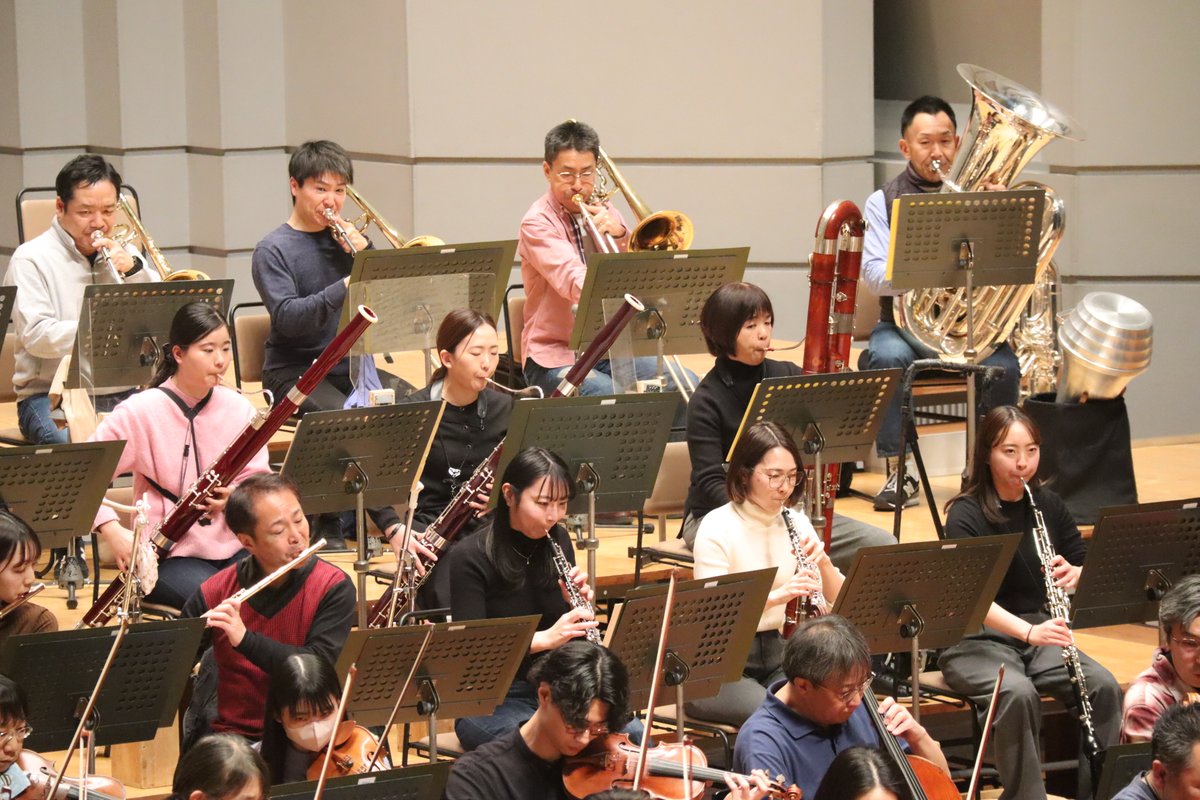 ｜◤当日学生券情報◢｜

3月定期演奏会（3/9、12、14）各公演
開演の1時間半前より会場にて当日学生券を販売いたします。

🎫当日学生券： 1,000円（要学生証／年齢制限なし）
※ご購入の際、学生証のご提示をお願いいたします。
※お座席はお選びいただけません。