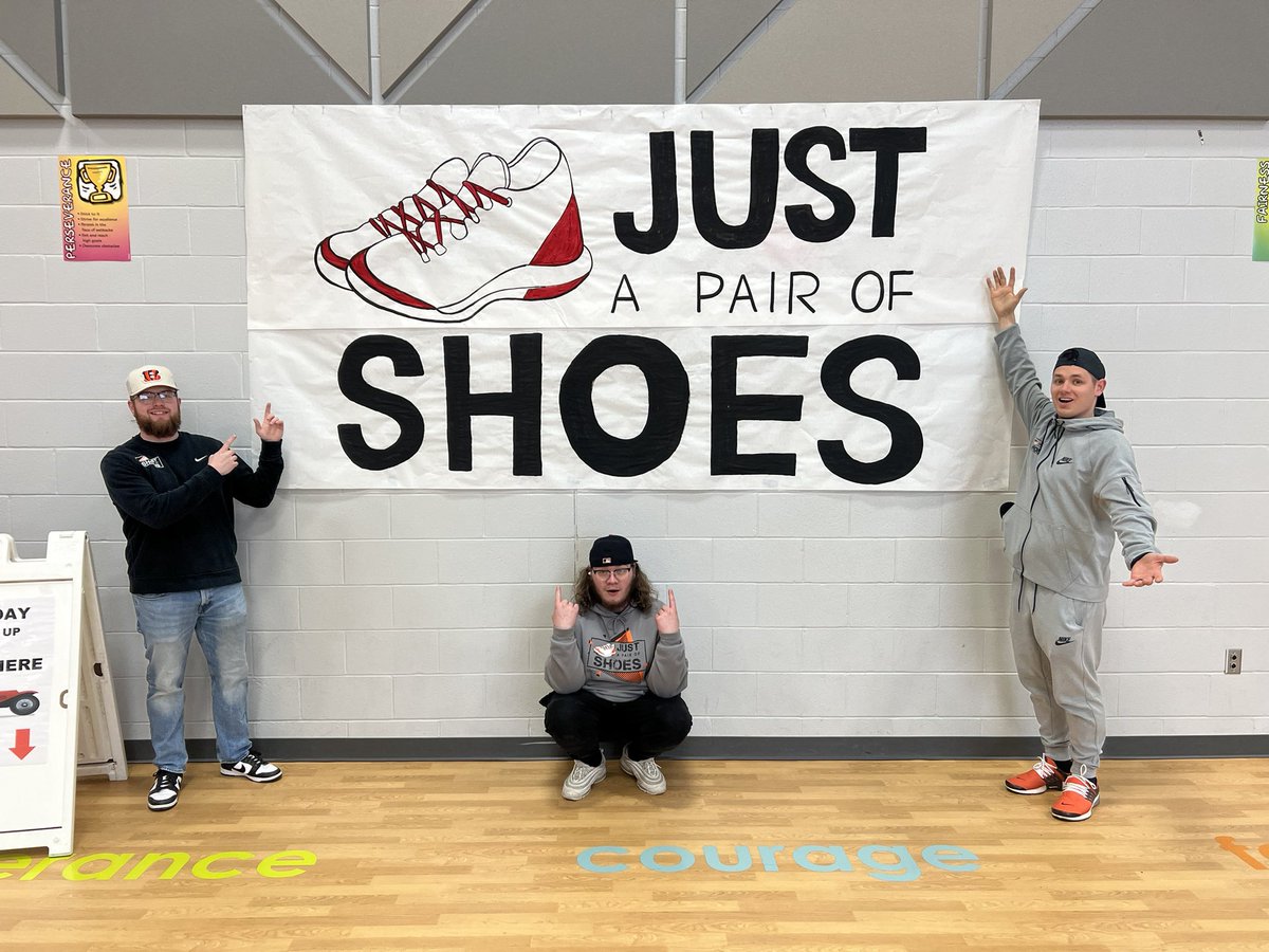 Just a Pair of Shoes (@shoesforsuccess) on Twitter photo 