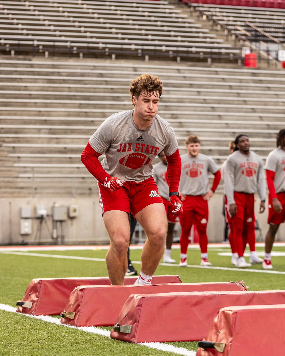 Discipline.

#EmbraceTheGrind | #AKC