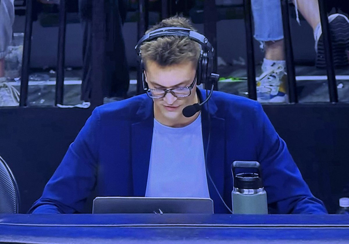 🎙️ Shout out to 2021 Alum, Seth Leddy for announcing at the NSAA Girls State Basketball Tournament &amp; Championship today! 🏀🔥 He’s also the voice of Roncalli Catholic girls &amp; boys basketball all season long. Keep up the great work, Seth!
