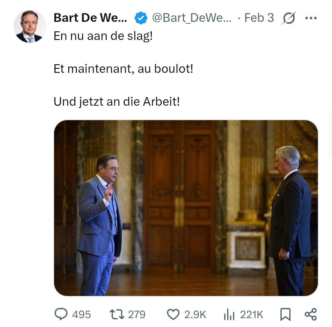 Argusoog1's tweet image. .... three weeks later ....