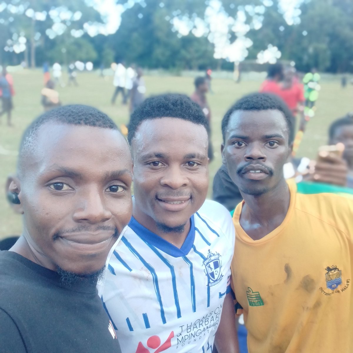 With Stanley Sanudi and Drega. UNIMA 0: 2 Wanderers