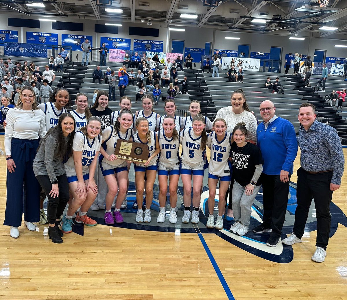 Sports in Kansas (@sportsinkansas) on Twitter photo Olathe West takes down Shawnee Mission South tonight to punch their ticket to the 6A State Championship. The Owls won in dominant fashion 45-24. This will be just their second state appearance in school history - the other coming in 2021. #sportsinkansas
Photo: <a href="/ADButlerOW/">ADButlerOW</a> Olathe West takes down Shawnee Mission South tonight to punch their ticket to the 6A State Championship. The Owls won in dominant fashion 45-24. This will be just their second state appearance in school history - the other coming in 2021. #sportsinkansas
Photo: <a href="/ADButlerOW/">ADButlerOW</a>