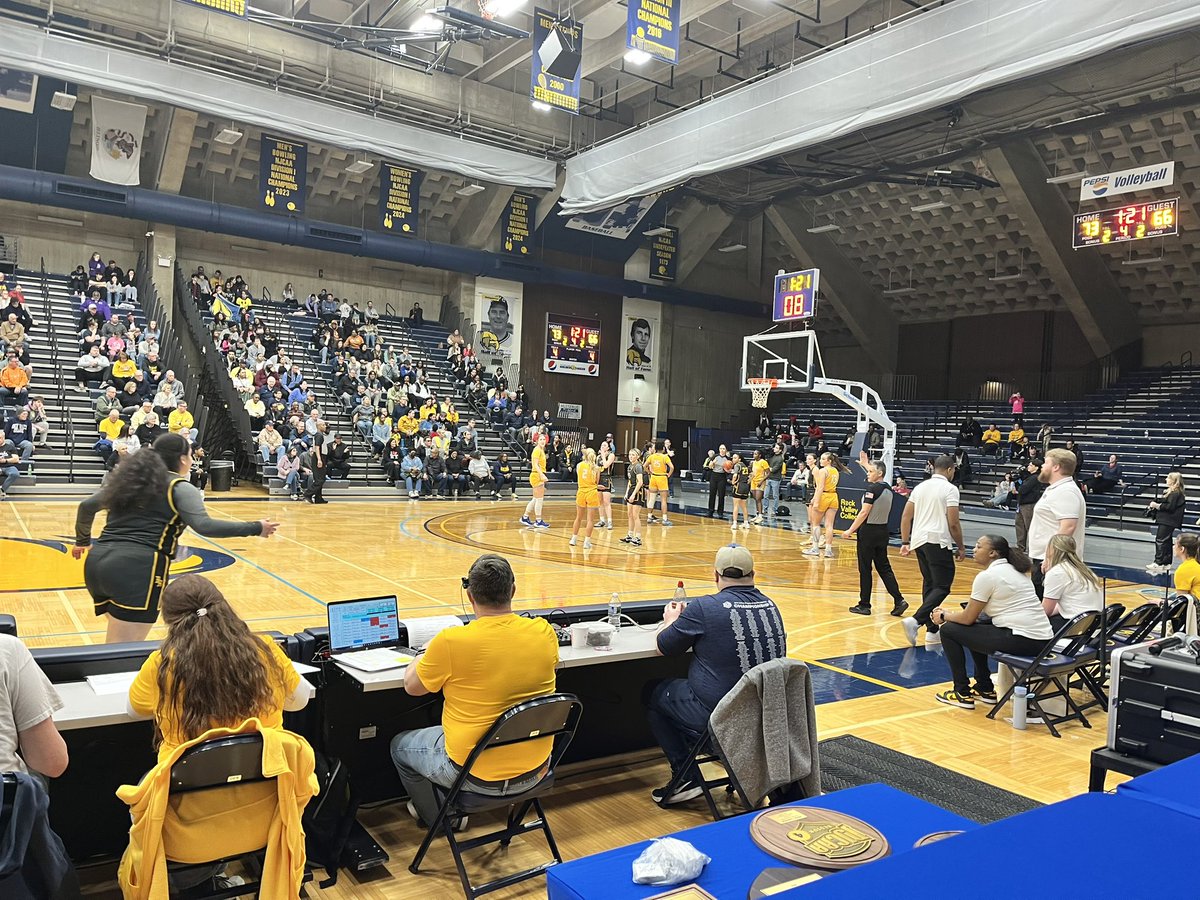 Dr. Jeremy Thomas (@drjeremylthomas) on Twitter photo Tremendous season by <a href="/bhcwbb/">Black Hawk College WBBall</a>. These young women played their hearts out tonight and we <a href="/BHCCampus/">Black Hawk College</a> are very proud. Tremendous season by <a href="/bhcwbb/">Black Hawk College WBBall</a>. These young women played their hearts out tonight and we <a href="/BHCCampus/">Black Hawk College</a> are very proud.