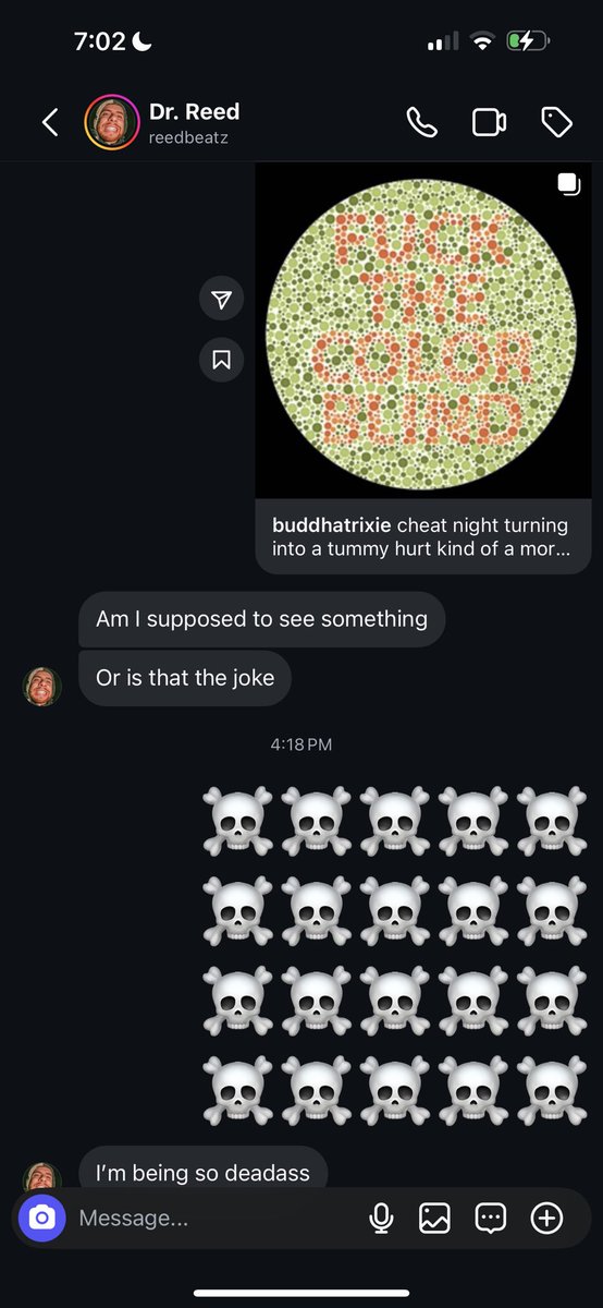 Sent this to my color blind friend 😭😭