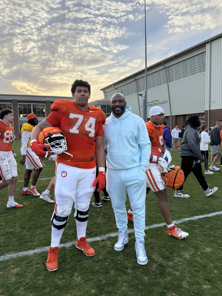 Brandon Jacobs (@brandonjacobs27) on Twitter photo Keep digging <a href="/BraydenJacobs77/">Brayden Jacobs</a> you’re doing so good I am extremely proud of you!!! Good to see you put in work yesterday and today!! Keep digging <a href="/BraydenJacobs77/">Brayden Jacobs</a> you’re doing so good I am extremely proud of you!!! Good to see you put in work yesterday and today!!