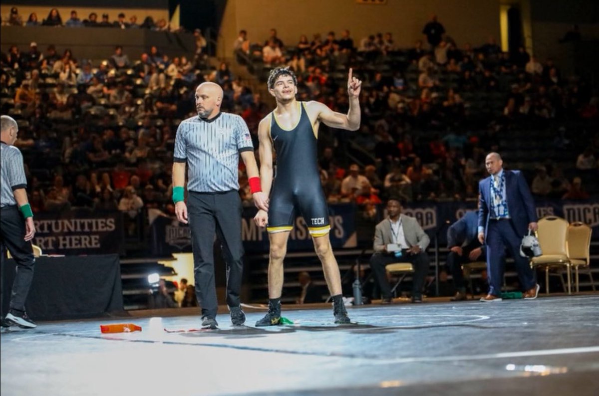 FortHaysTechNW's tweet image. Job Lee is the NJCAA National Champion at 157!!!! Outstanding match!!!

#RespectTheTech