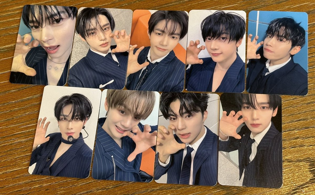 ZB1 PHOTOCARDS IN THEIR MR MR FITS OMG