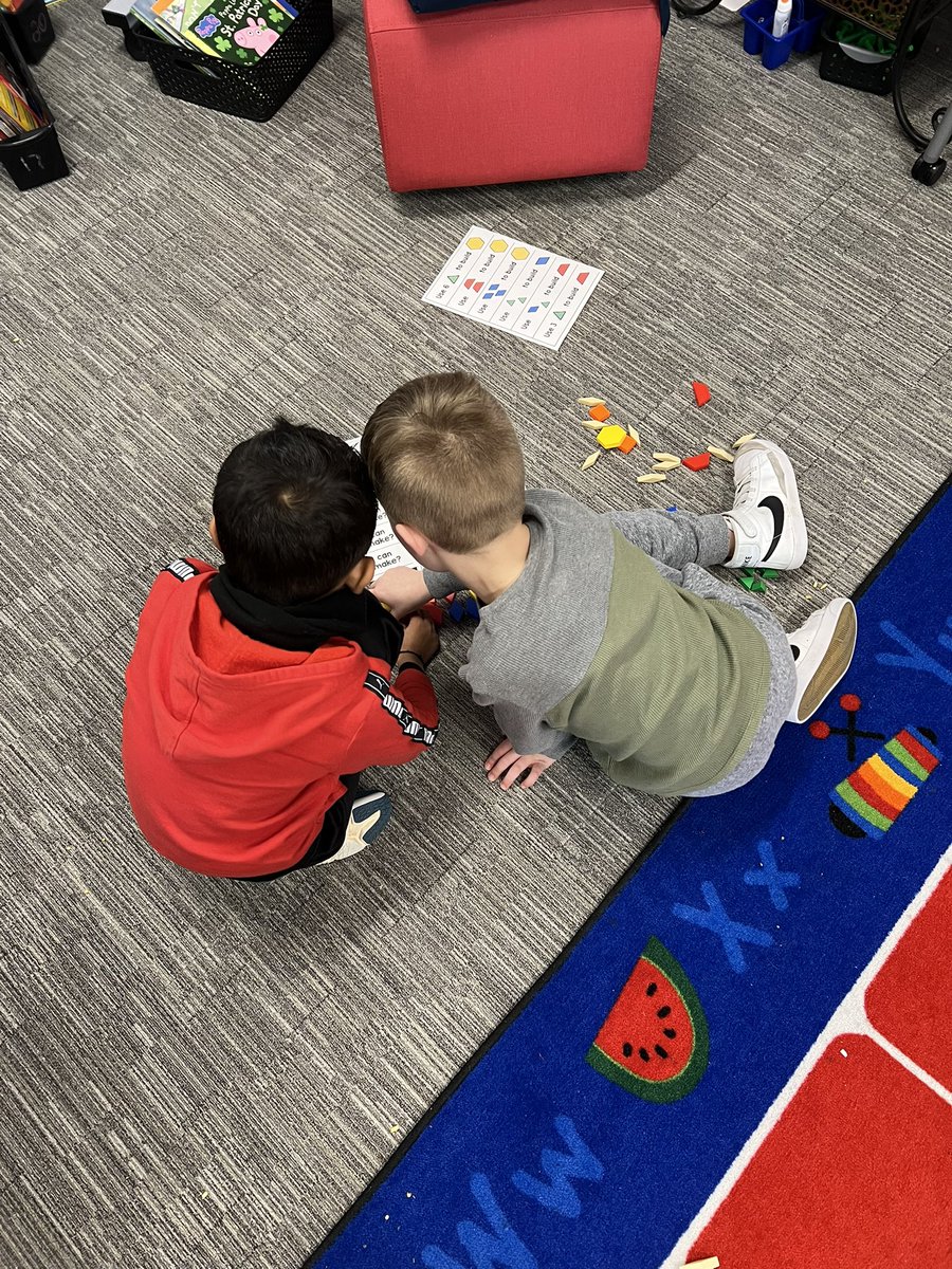 WeirClass's tweet image. What better way to learn about shapes than to create a Mrs. Weir!! 😂👍🏻