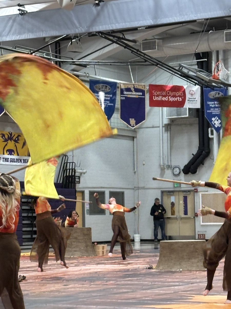 PrincipalUMHS's tweet photo. Our winter guard and indoor percussion did a fabulous job at the Guard in Grove competition. Thank you the Upper Moreland Music Patrons for organizing a great event. #UMproud https://t.co/4R7yJVeNvA