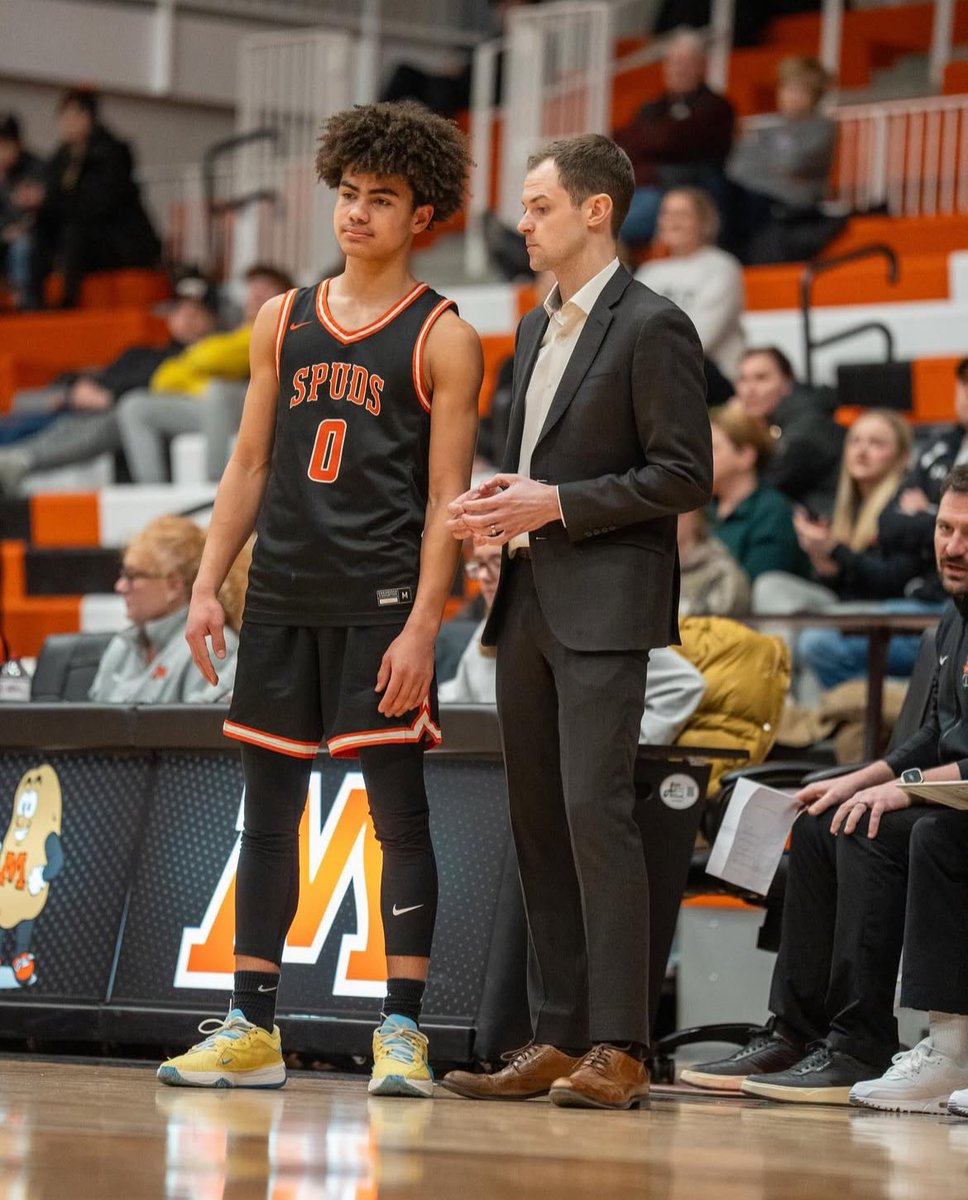 MnHoopExposure (@mnhoop_exposure) on Twitter photo David Mack (<a href="/david1mack/">David Mack</a> ) dropped 23 points earlier today to lead Moorhead to a 82-70 victory over Buffalo❗️The 6'0 sophomore guard is averaging 16.0 ppg this winter, and has been one of the best underclassmen in the state this year👀
<a href="/RyanJamesMN/">Ryan James</a> <a href="/NorthstarHoops/">Northstar Hoops</a> David Mack (<a href="/david1mack/">David Mack</a> ) dropped 23 points earlier today to lead Moorhead to a 82-70 victory over Buffalo❗️The 6'0 sophomore guard is averaging 16.0 ppg this winter, and has been one of the best underclassmen in the state this year👀
<a href="/RyanJamesMN/">Ryan James</a> <a href="/NorthstarHoops/">Northstar Hoops</a>