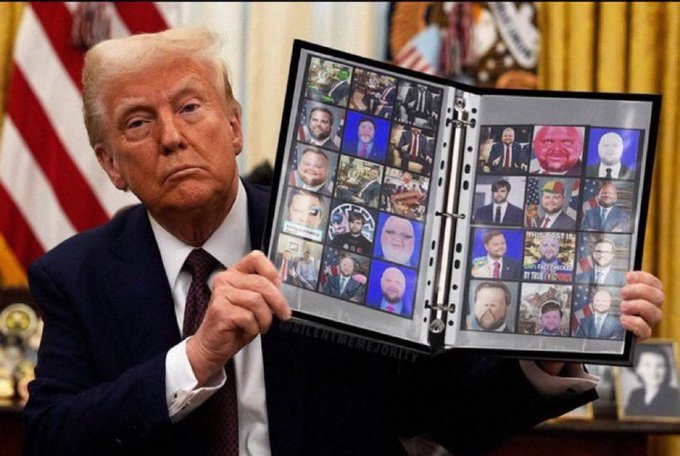 JDVanceMemes's tweet photo. Big talks in the white house with Trump https://t.co/RaOYhvzwuO