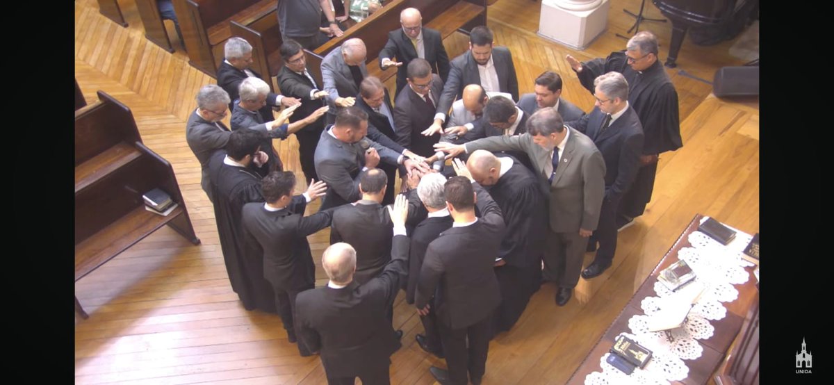 NatanCerqueira2's tweet image. Got ordained today