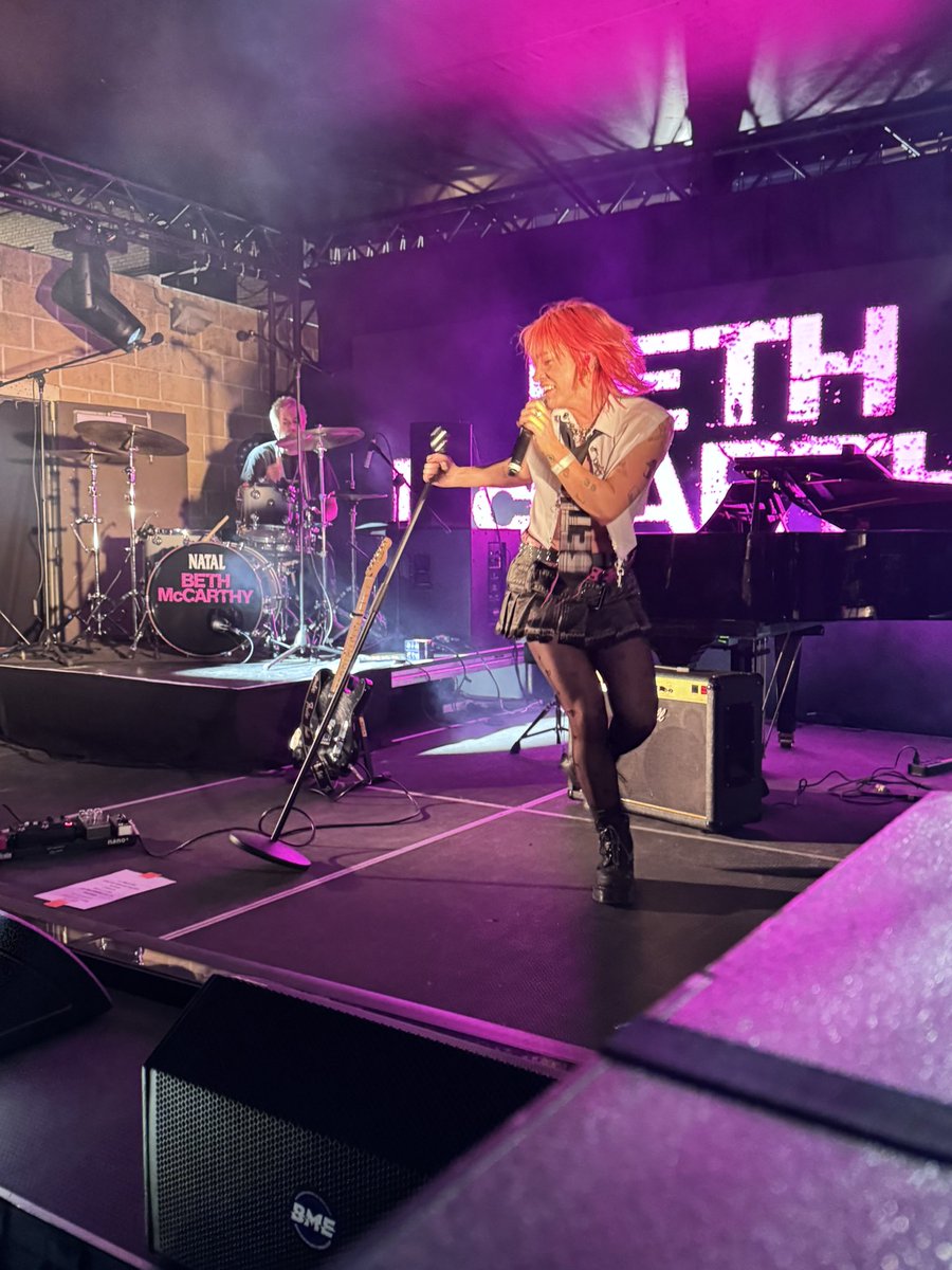 Come jam with us at #UKHouse! 🎶🎤

There’s an incredible line up of British talent tonight with <a href="/britishmusicbiz/">British Music Embassy 2025</a>! 

📍Palm Door on Sixth

#UKatSXSW <a href="/sxsw/">SXSW</a>