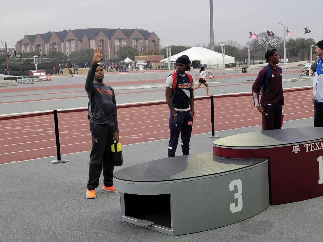 Coach Devon Campbell (@coachbejackedup) on Twitter photo Salute and Big congratulations to <a href="/Thatboicortlin/">5star Cort</a> on his 3rd place finish in TJ at Texas A&M Bluebonnet Invitational #BowieTF Salute and Big congratulations to <a href="/Thatboicortlin/">5star Cort</a> on his 3rd place finish in TJ at Texas A&M Bluebonnet Invitational #BowieTF
