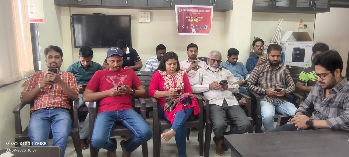 *We Demand* 

#Bom_Staff_Ladhenge_Jitenge

<a href="/mahabank/">Bank of Maharashtra</a>
<a href="/DFS_India/">DFS</a>
<a href="/nsitharamanoffc/">Nirmala Sitharaman Office</a>
<a href="/official_SecDFS/">Office of Secretary DFS</a>
<a href="/nsitharaman/">Nirmala Sitharaman</a>
<a href="/EconomicTimes/">Economic Times</a>
@FinancialExpress
WAR ROOM @ LATUR