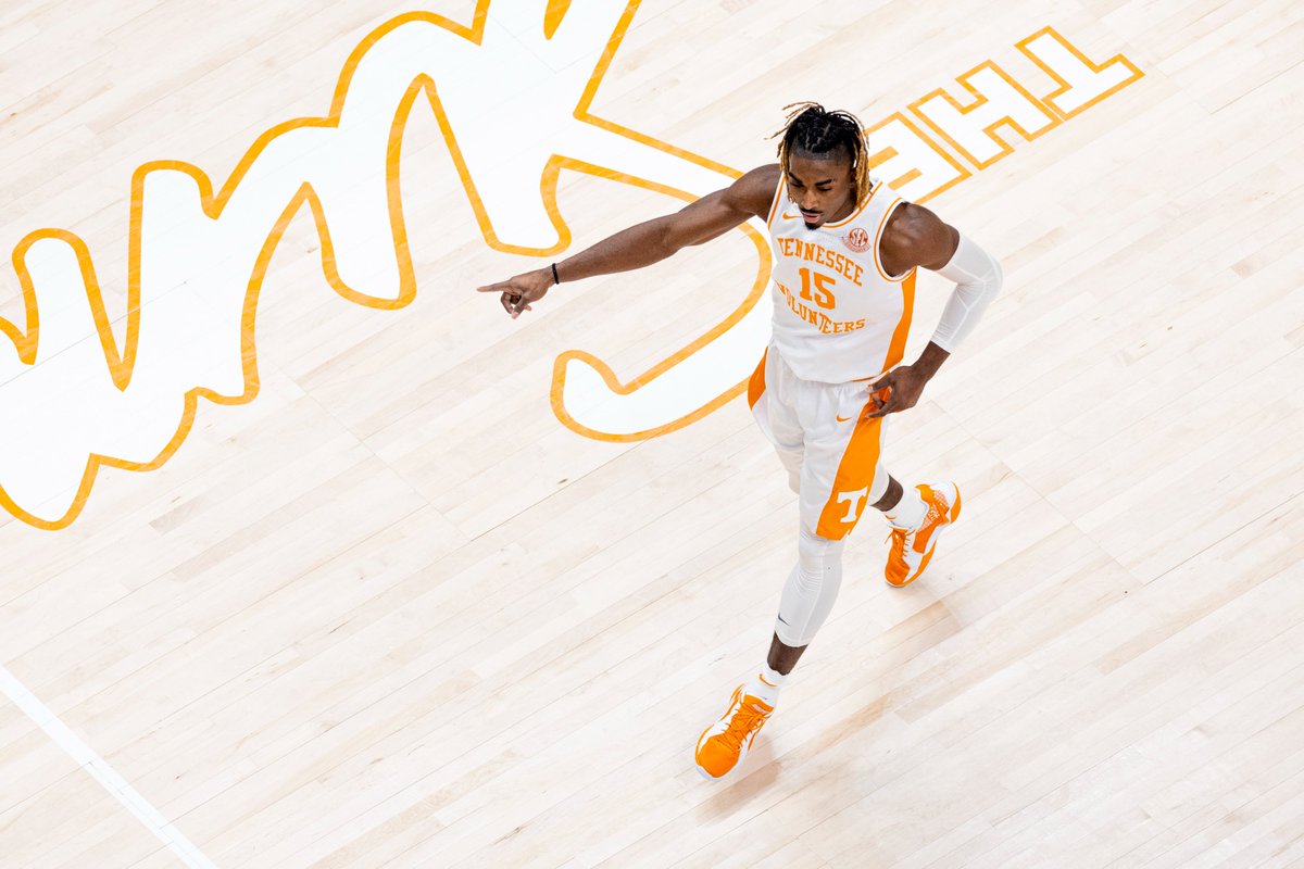 Tennessee Stats & Info (@vol_stats) on Twitter photo This year marks the third time <a href="/Vol_Hoops/">Tennessee Basketball</a> has ever recorded at least 25 victories in the regular season, joining a 27-4 tally in 2018-19, also in the Barnes era, and a 28-3 count in 2007-08. This year marks the third time <a href="/Vol_Hoops/">Tennessee Basketball</a> has ever recorded at least 25 victories in the regular season, joining a 27-4 tally in 2018-19, also in the Barnes era, and a 28-3 count in 2007-08.