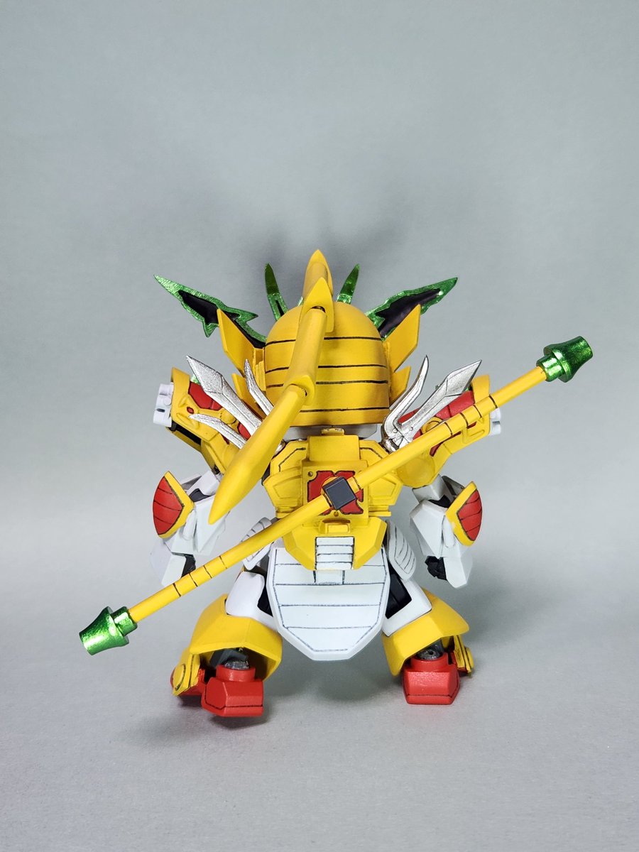 IqXkiHxmxvcZAkB's tweet image. 超機動大将軍編
影舞乱夢の龍帝の使者
輝龍頑駄無、完成しました‼️
#BB戦士
#SDガンダム